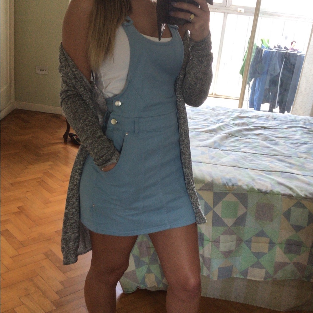 Overall skirt